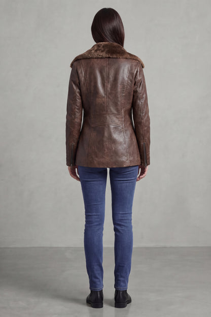 Raquel – Elegancia con forro de borrego – Chaqueta de cuero